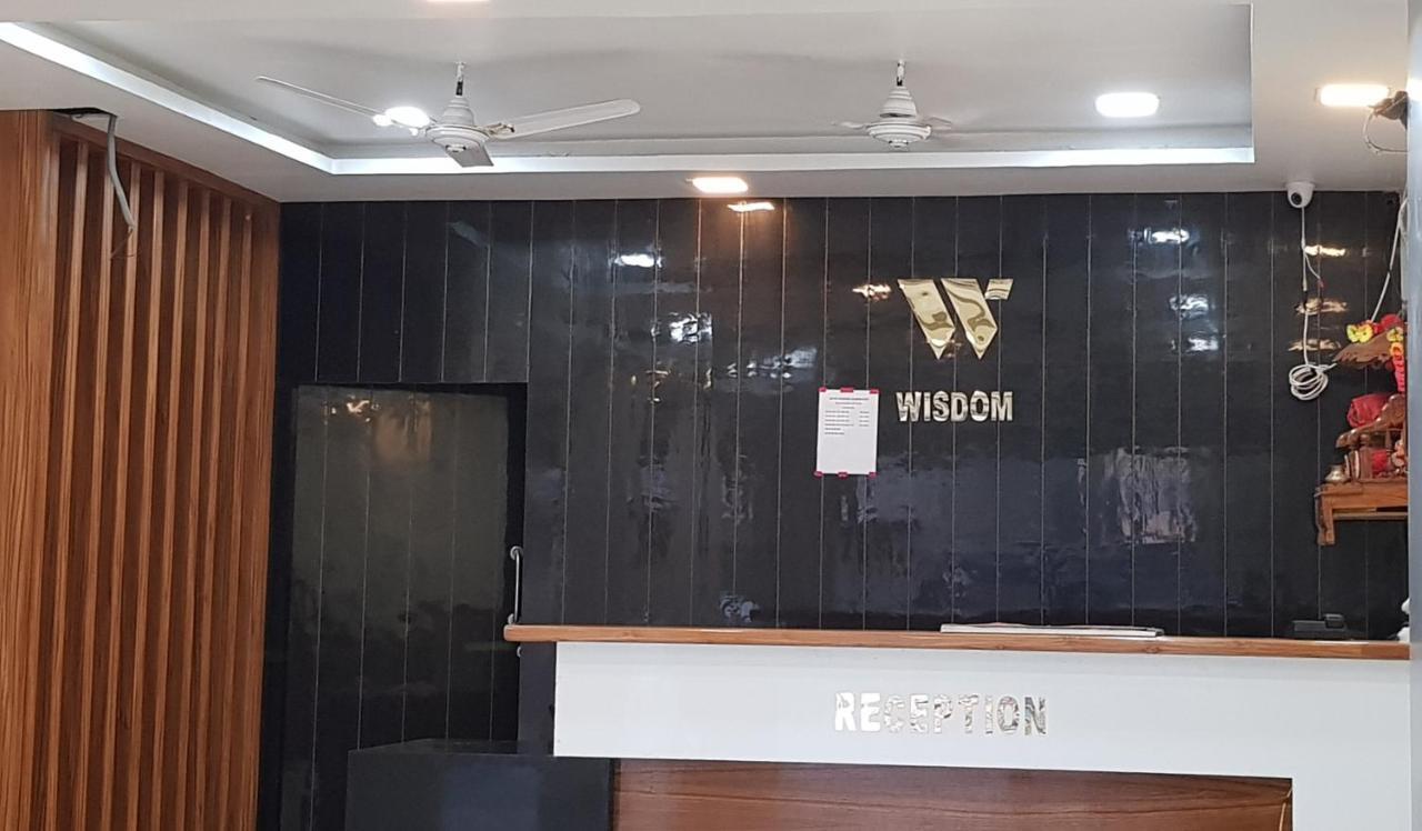 Hotel Wisdom Celebration Motihari Extérieur photo